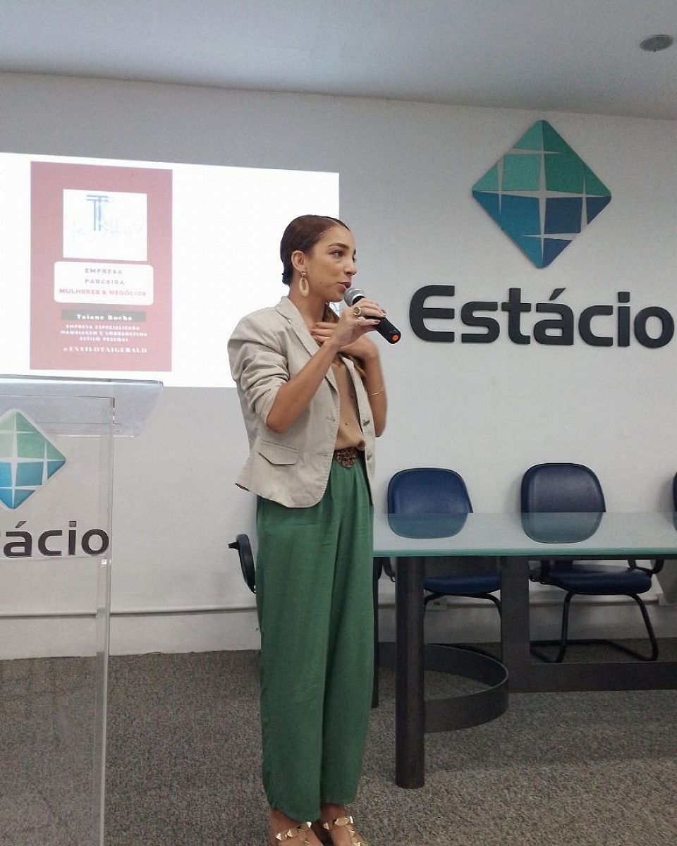 Faculdade,palestra